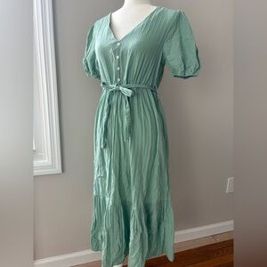 Elegant Green Midi Dress